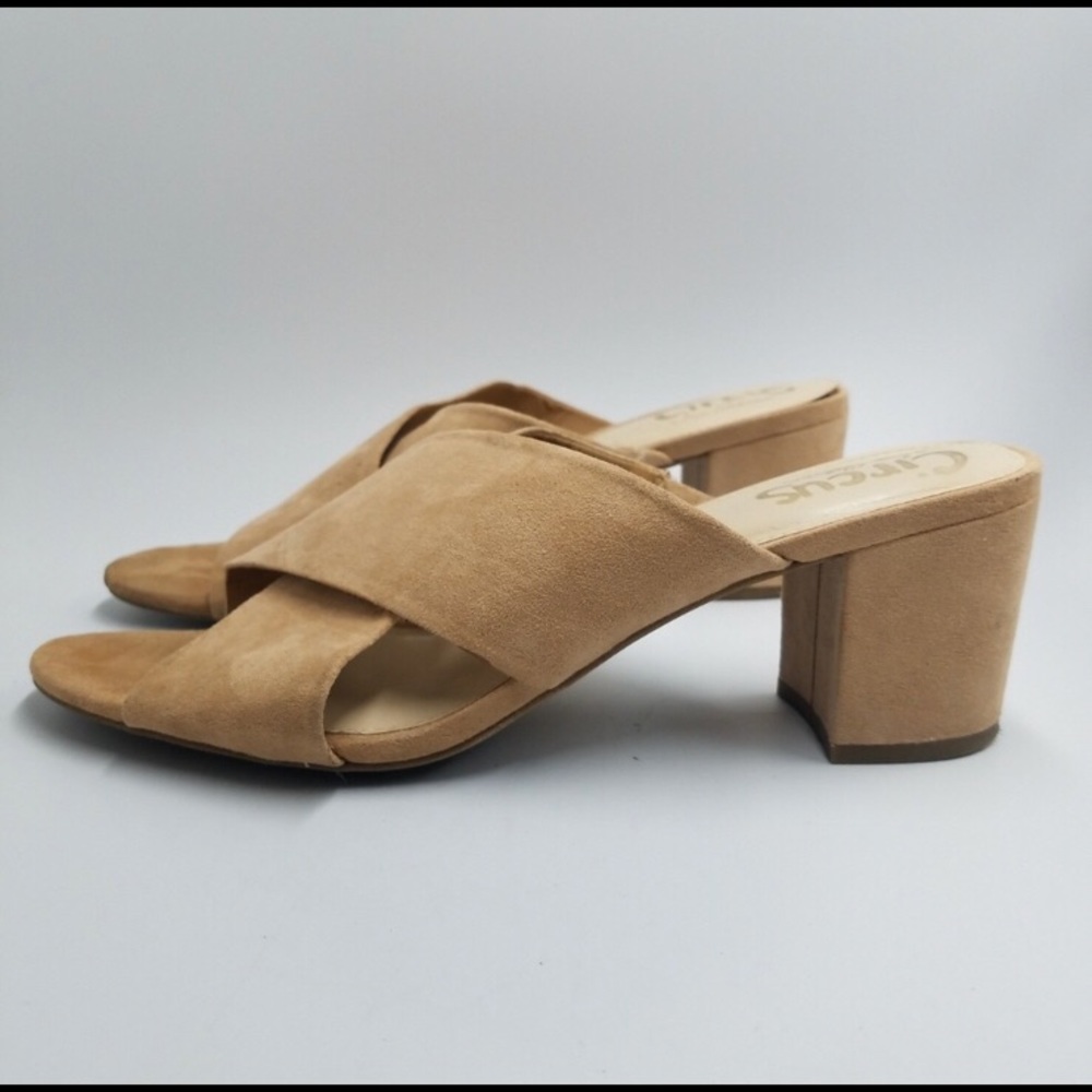 Nude block heel open toe mule. Sam Edelman
